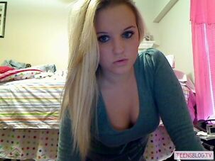 blonde teen webcam